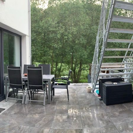 Firmen & Ferienwohnung Brecht 2 Waibstadt エクステリア 写真