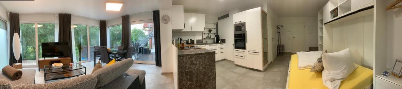 Firmen & Ferienwohnung Brecht 2 Waibstadt エクステリア 写真